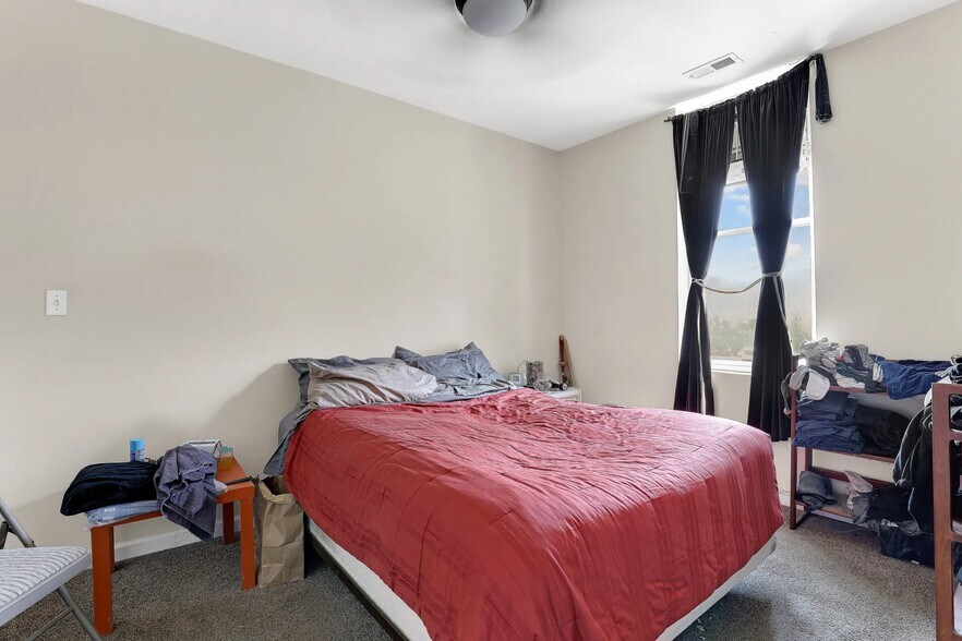 More Photos Of 1665 W Fullerton Ave, Chicago Land For Sale