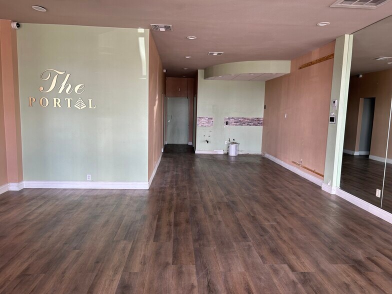 More Photos Of 900 S Valley View Blvd, Las Vegas Unknown For Lease