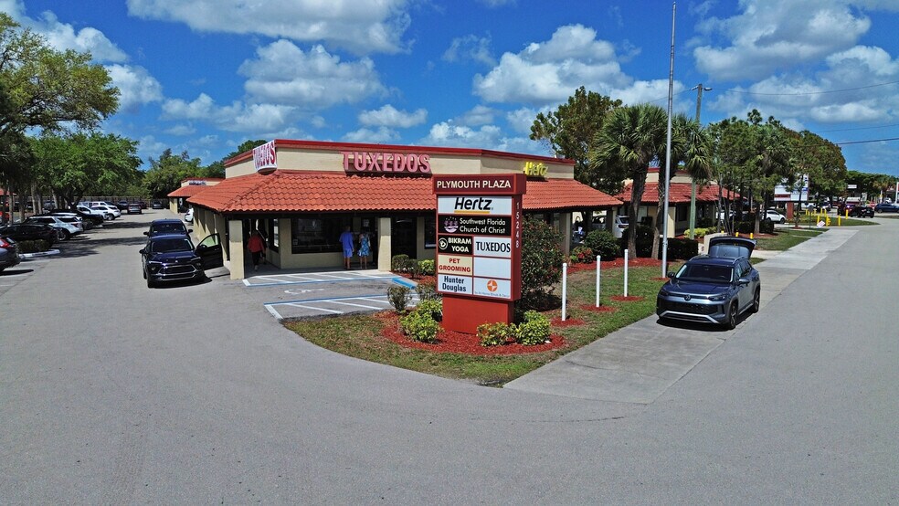 More Photos Of 15250 S US 41/ Tamiami Trl, Fort Myers Unknown For Lease