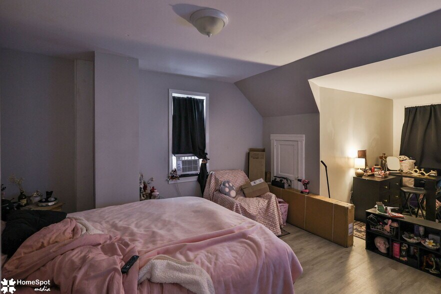 More Photos Of 1337 Washington St, Easton Multifamily For Sale
