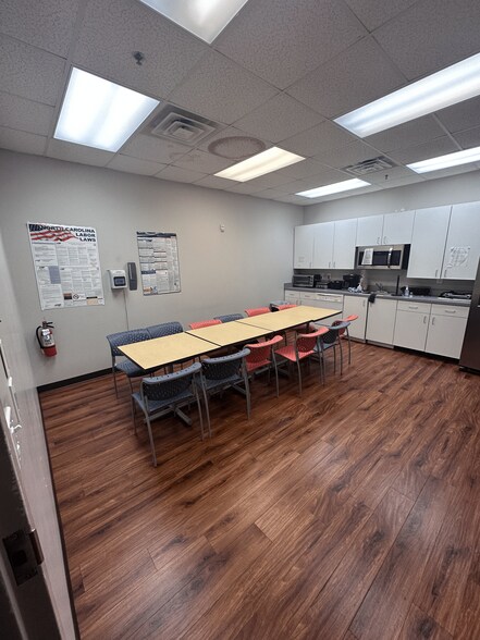 More Photos Of 10700 World Trade Blvd, Raleigh Warehouse For Lease