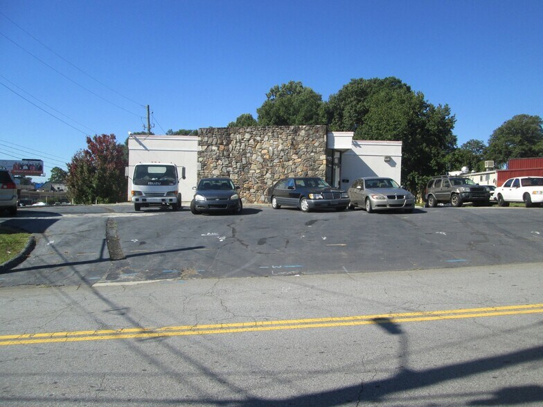 Primary Photo Of 3814 Stewart Rd, Doraville Storefront Retail Office For Sale