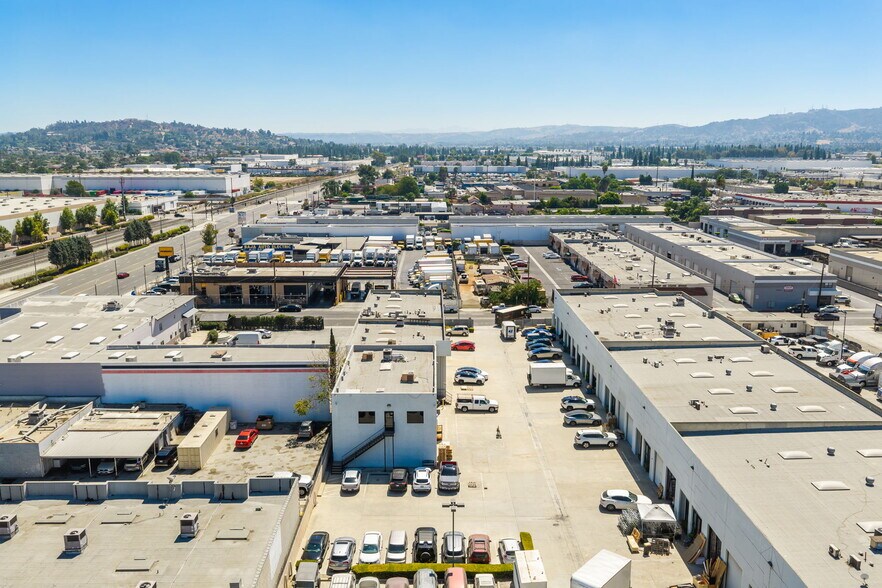 More Photos Of 127-129 S 8th Ave, La Puente Warehouse For Sale