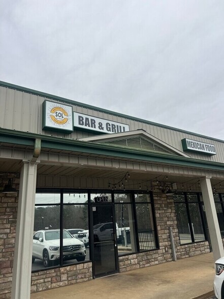 More Photos Of 10150 Ball Ground Rd, Ball Ground General Retail For Lease