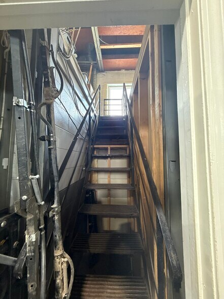 More Photos Of 375 Clay Rd, Rochester Light Distribution For Sale