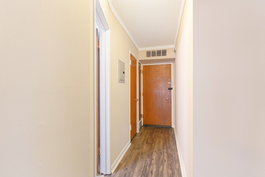 More Photos Of 5947-5949 Geary Blvd, San Francisco Apartments For Sale