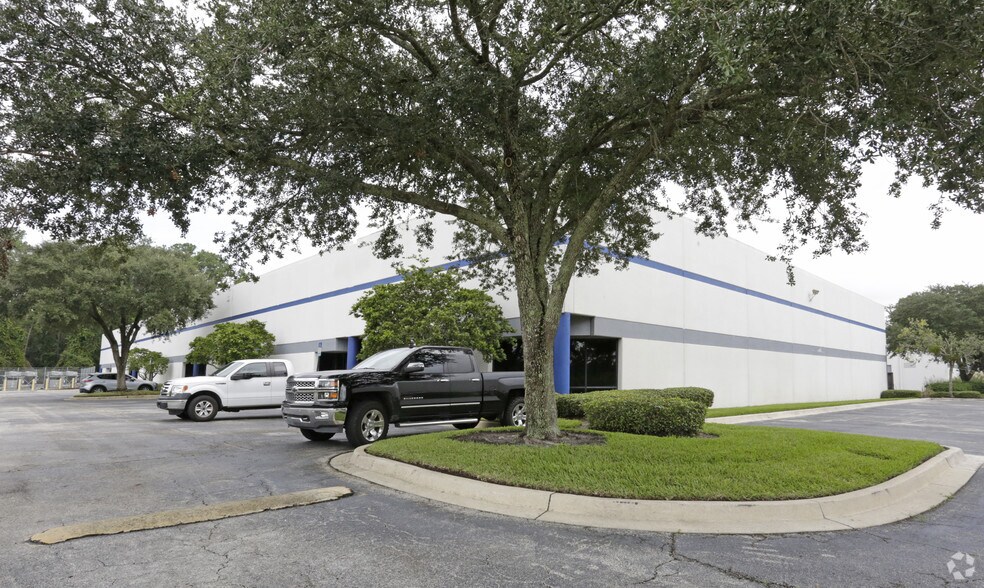 More Photos Of 6602 Executive Park Ct, Jacksonville Industrial For Lease
