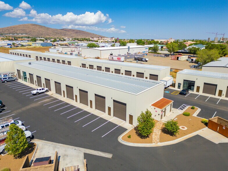 More Photos Of 2700 N Lake Valley Rd, Prescott Valley Light Manufacturing For Sale