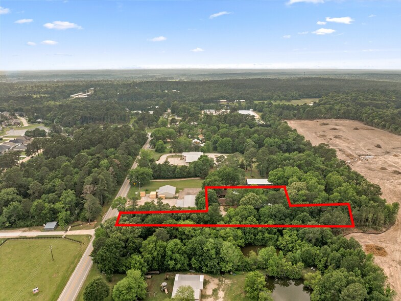 More Photos Of 18222 W FM 1097 Rd, Montgomery Flex For Lease