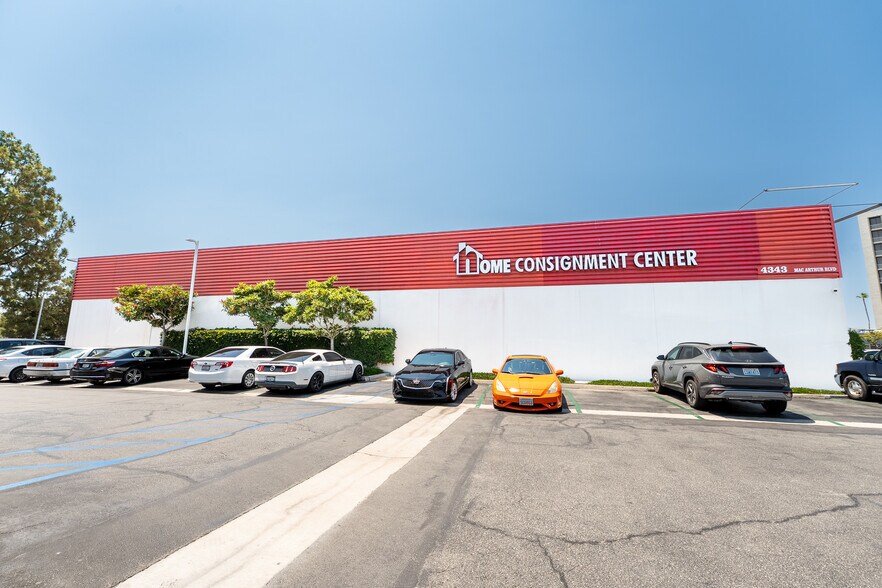 More Photos Of 4343 Macarthur Blvd, Newport Beach Freestanding For Sale