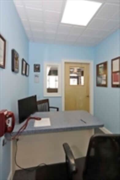 More Photos Of 246 E Main St, Fall River Drugstore For Sale