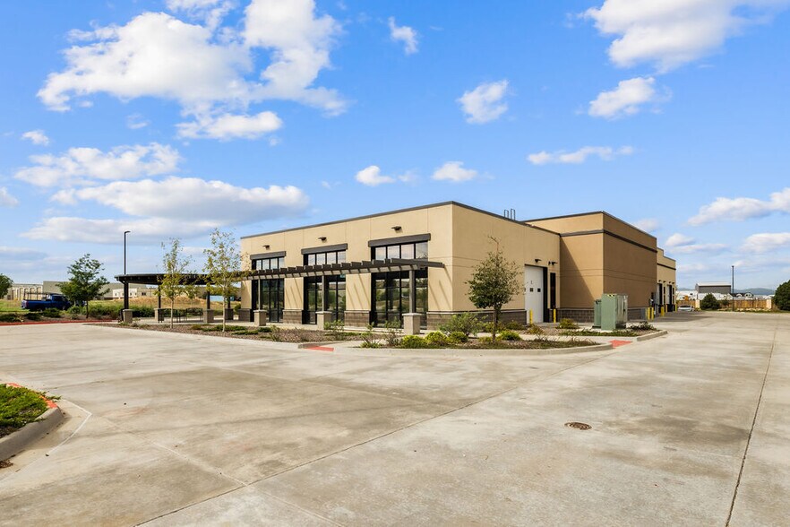 More Photos Of 806 Salida Way, Aurora Warehouse For Lease
