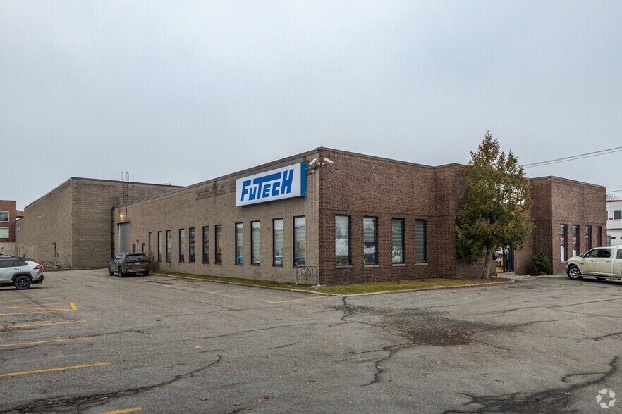 More Photos Of 71 Rue Jean-Proulx, Gatineau Light Distribution For Lease