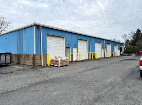 More Photos Of 50 Oliver St, Cohoes Self Storage For Lease