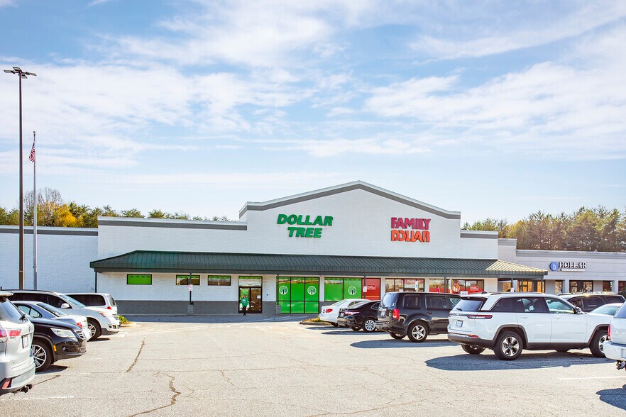 More Photos Of 3027-3035 Centennial Blvd, Claremont Storefront For Lease