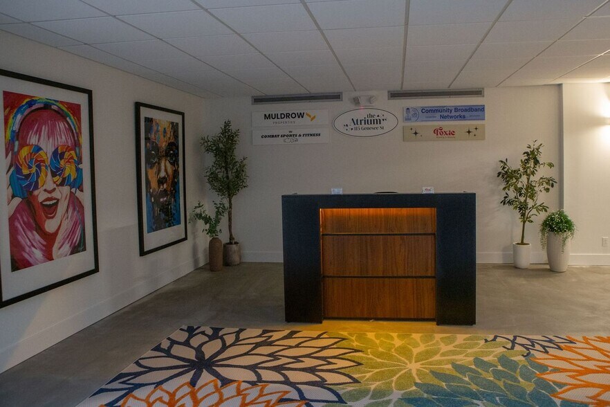 More Photos Of 115 Genesee St, Auburn Bank For Lease