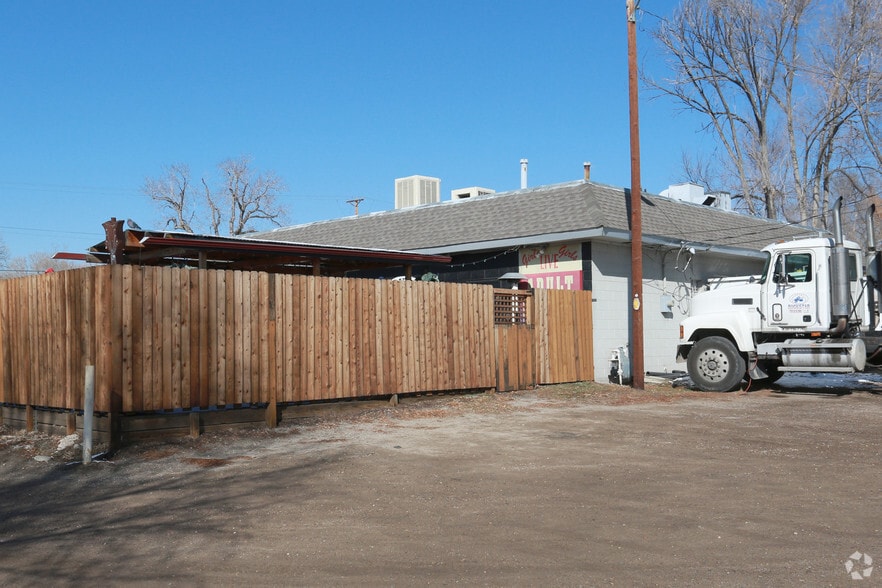 More Photos Of 5980 Lamar St, Arvada Bar For Sale