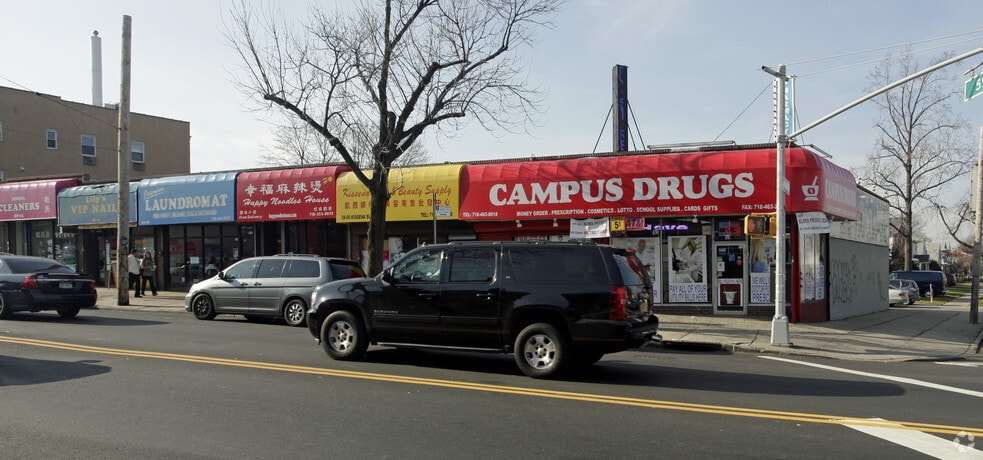 More Photos Of 5902-5918 Kissena Blvd, Flushing Storefront For Lease