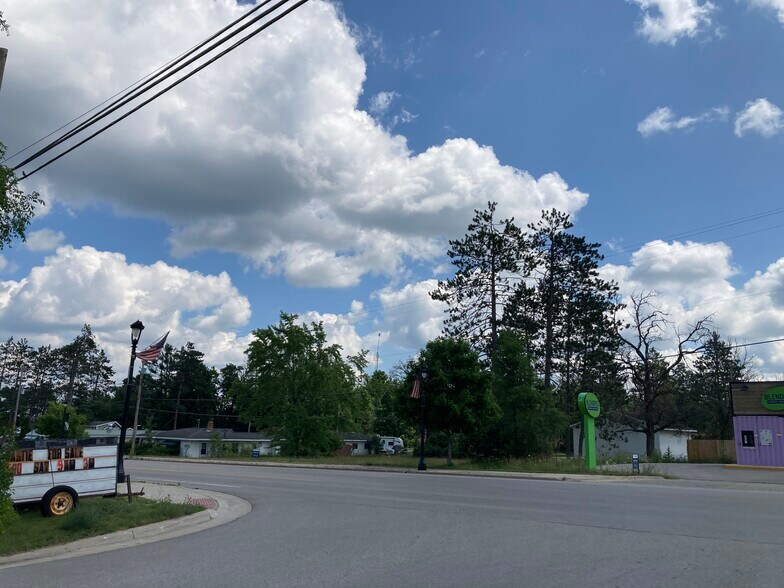 More Photos Of 509 S Morenci Ave, Mio General Retail For Sale