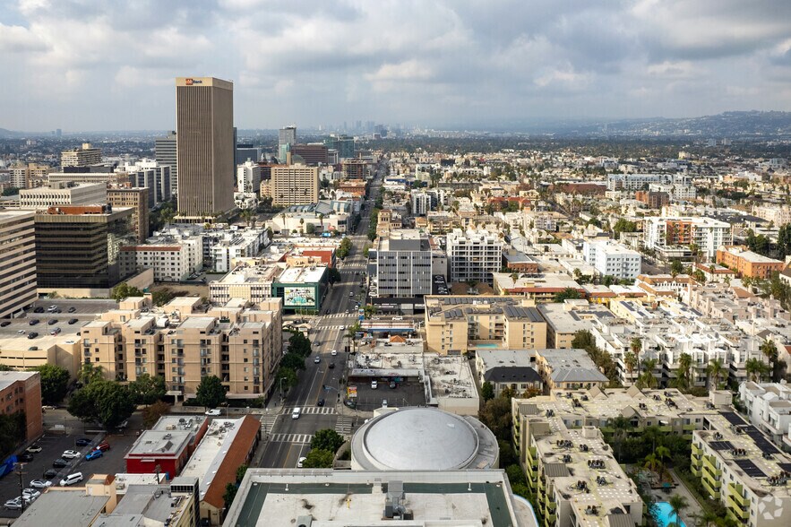 More Photos Of 3800 Wilshire Blvd, Los Angeles Apartments For Lease