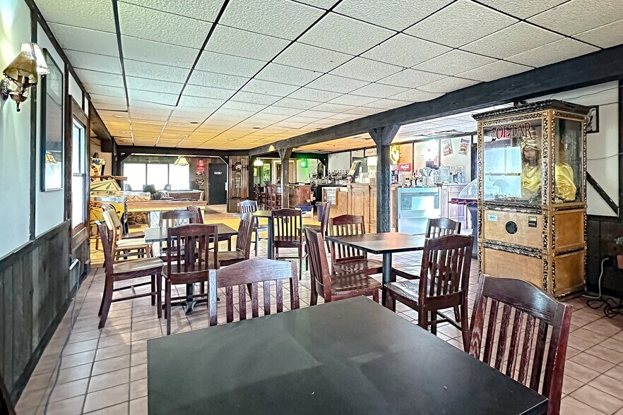 More Photos Of W6315 US Highway 18, Jefferson Restaurant For Sale