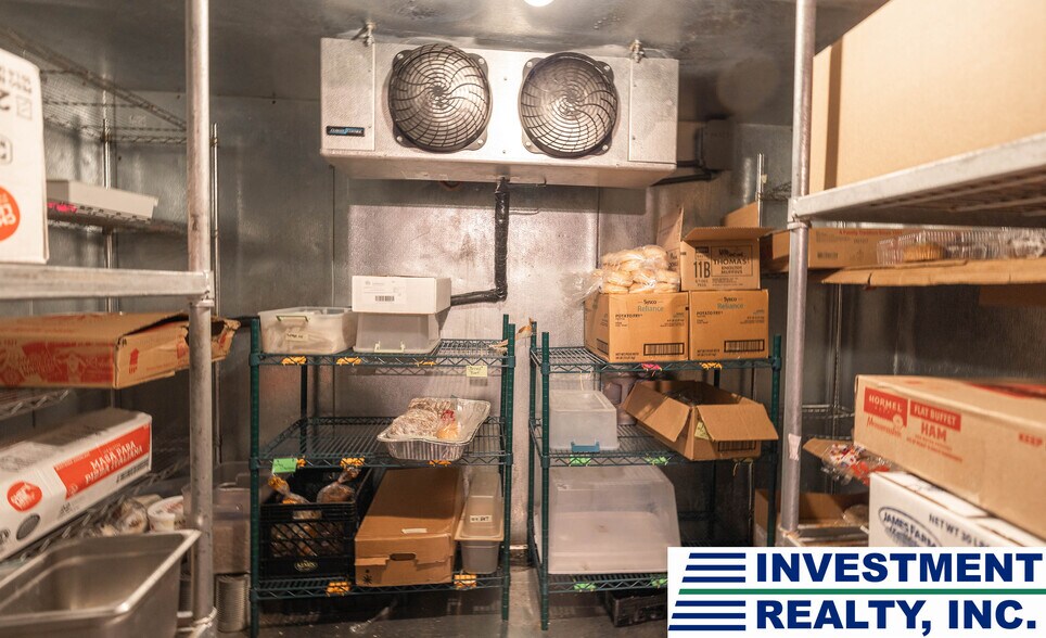 More Photos Of 1049 Kingshighway St, Rolla Restaurant For Sale