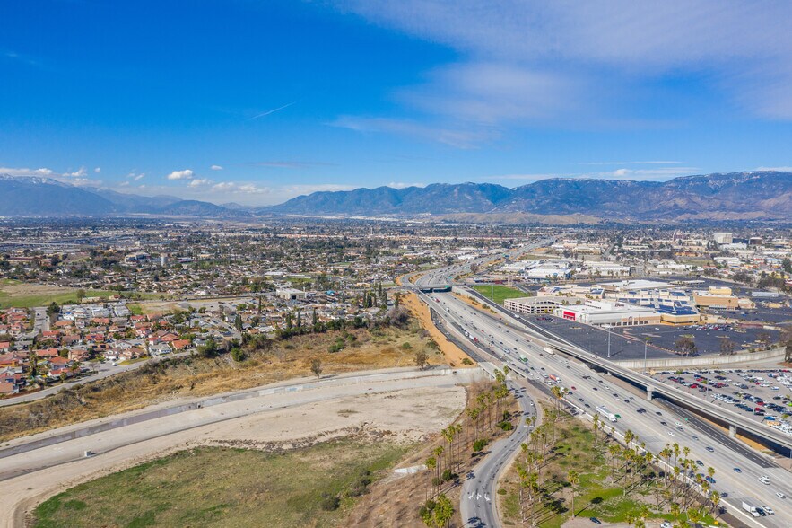 More Photos Of Orange Show Rd & 215 Fwy, San Bernardino Land For Sale