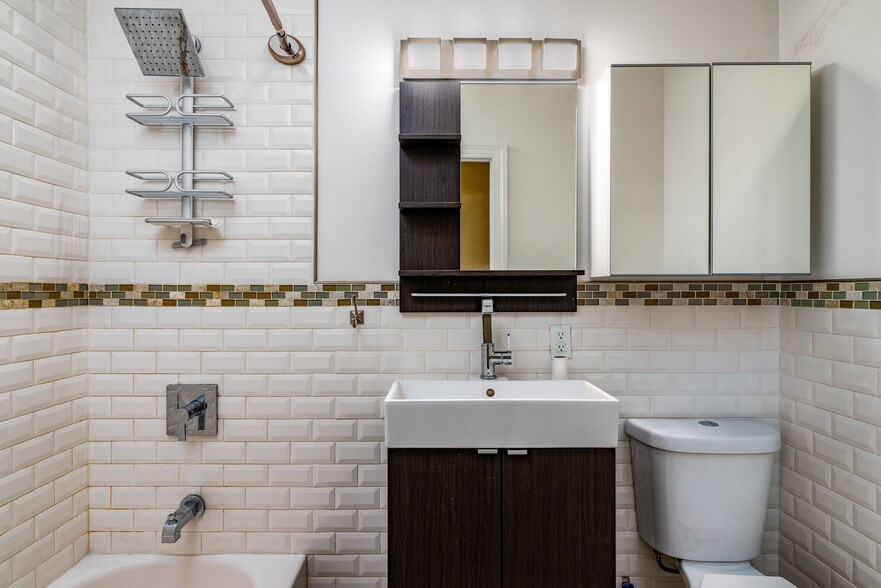 More Photos Of 318-320 Cortelyou Rd, Brooklyn Storefront Retail Residential For Sale