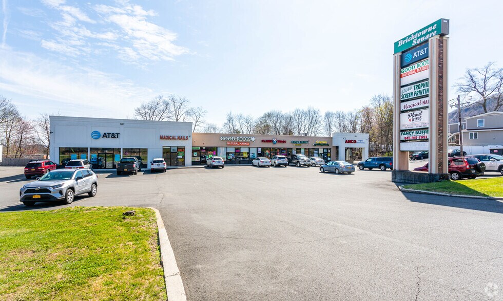 More Photos Of 236-246 Route 9W, Haverstraw Unknown For Lease