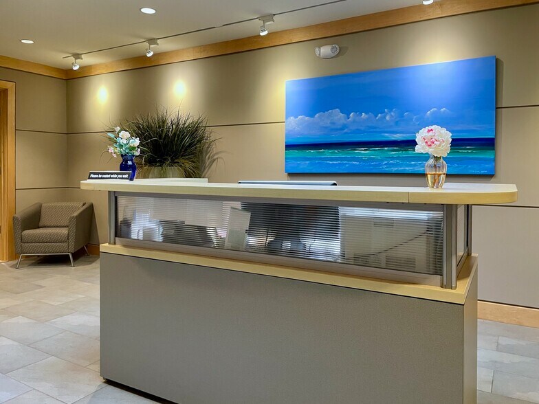More Photos Of 90 Grove St, Ridgefield Medical For Lease