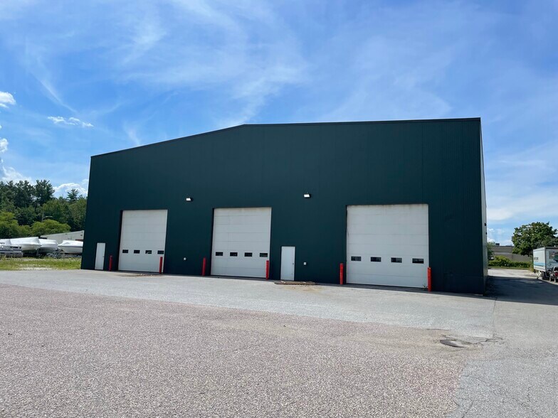 Primary Photo Of 74 Avenue B Ave, Williston Industrial For Lease