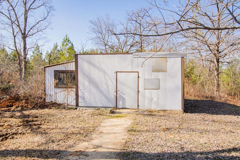 More Photos Of 18501 County Road 3131, Gladewater Multifamily For Sale