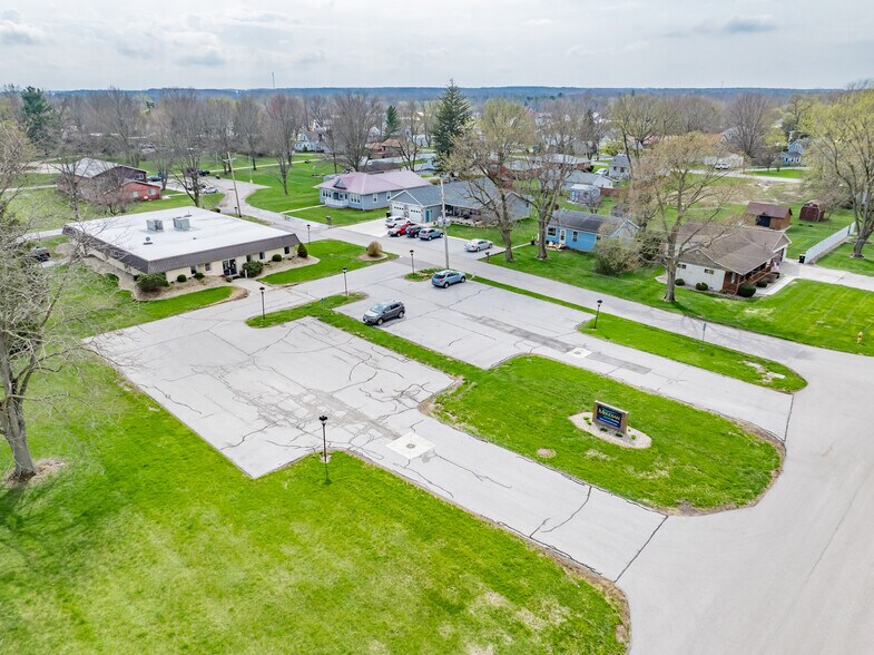 More Photos Of 201 E South St, Markle Medical For Sale