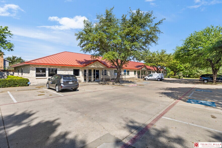More Photos Of 2761 E Trinity Mills Rd, Carrollton Unknown For Lease