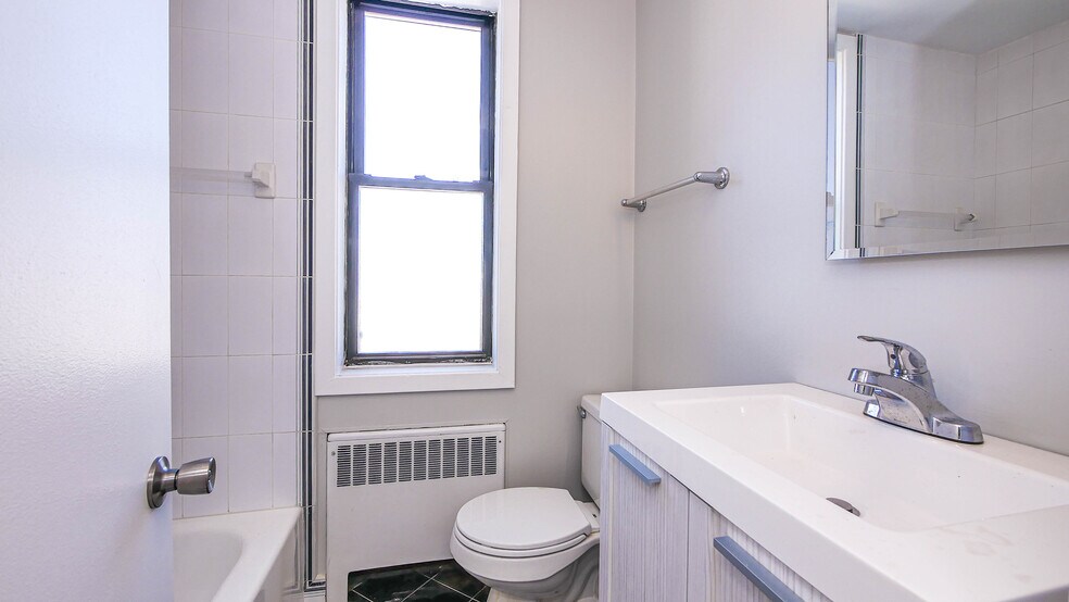 More Photos Of 101 S Texas Ave, Atlantic City Storefront Retail Residential For Sale
