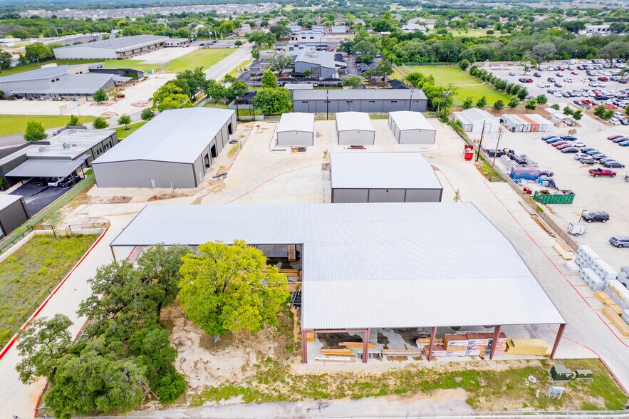 More Photos Of 30875 W IH-10, Boerne Unknown For Lease