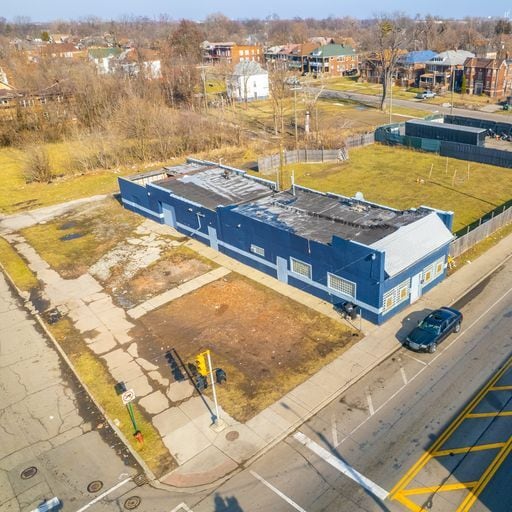 More Photos Of 10307 Mack Ave, Detroit Freestanding For Sale