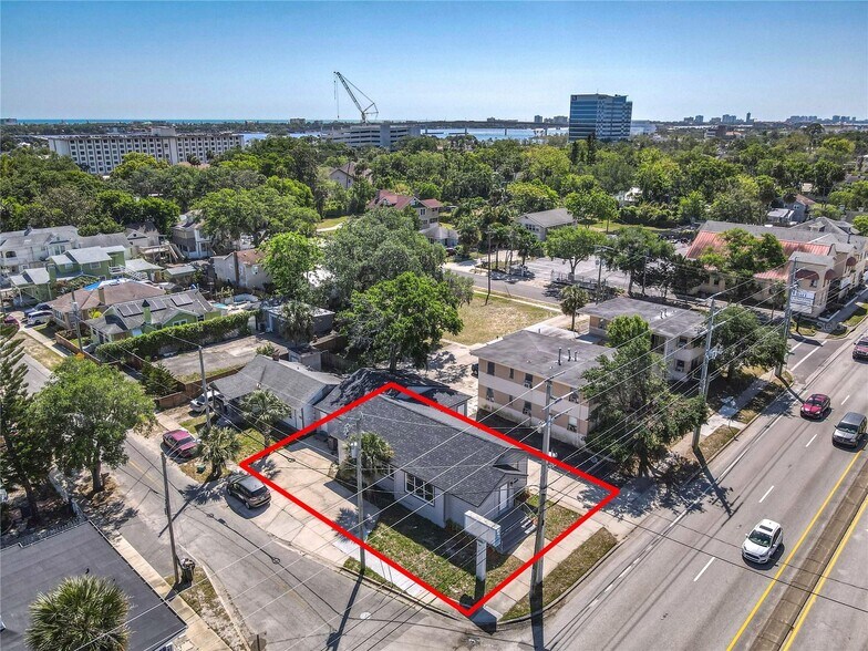 More Photos Of 547 N Ridgewood Ave, Daytona Beach Office For Lease