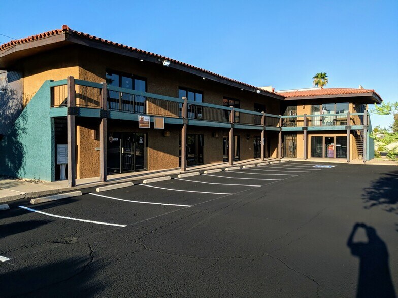 More Photos Of 11240-11242 N 19th Ave, Phoenix Medical For Lease