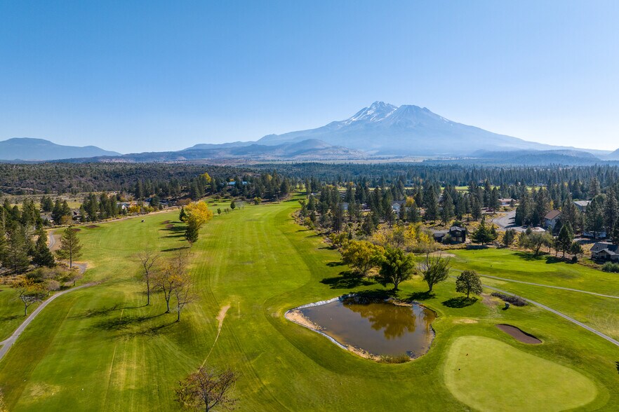 More Photos Of 5925 Country Club Dr, Weed Golf Course Driving Range For Sale