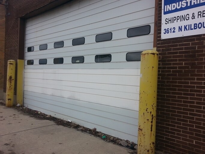 More Photos Of 3612-3618 N Kilbourn Ave, Chicago Manufacturing For Lease