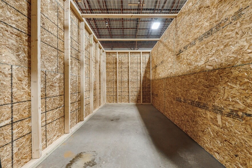 More Photos Of 14 North St, Oneonta Self Storage For Sale