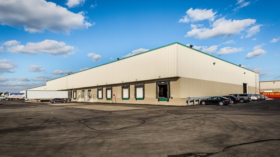 More Photos Of 5850 W 80th St, Indianapolis Unknown For Lease