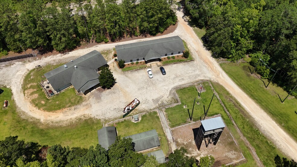 More Photos Of 626 Old River Rd, Sylvania Manufacturing For Sale