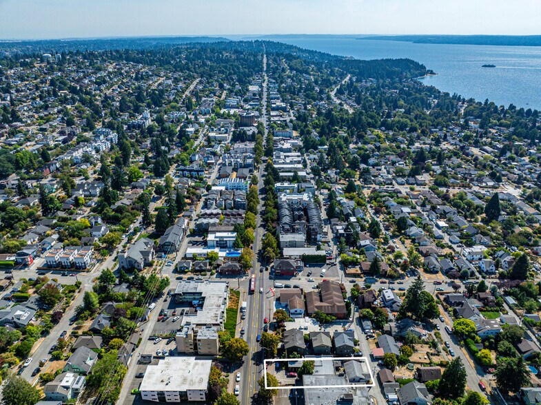 More Photos Of 5639 California Ave SW, Seattle Office For Sale