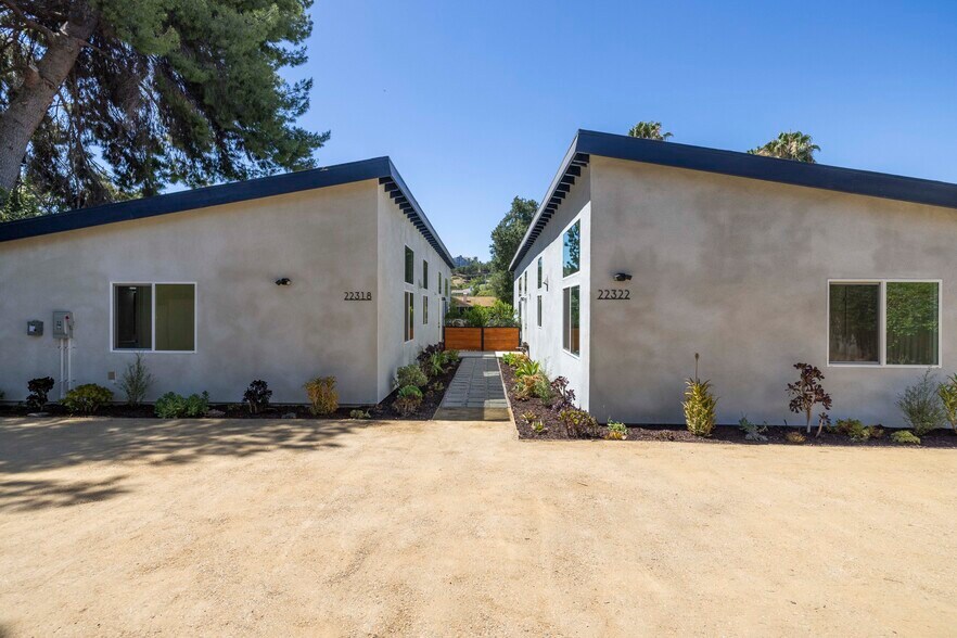More Photos Of 22320 Itasca St, Chatsworth Apartments For Sale