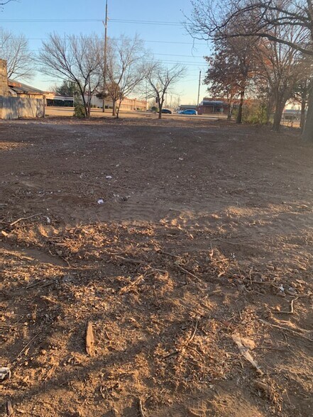 More Photos Of 3305 NW Cache Rd, Lawton Land For Sale