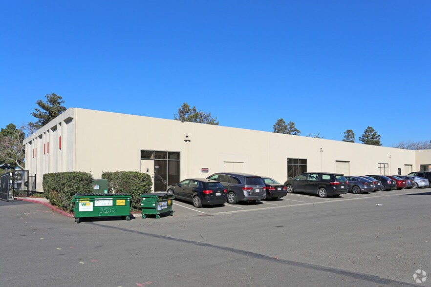 More Photos Of 3496-3530 Breakwater Ct, Hayward Research And Development For Lease