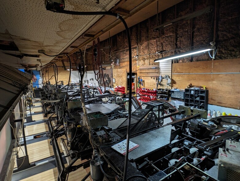 More Photos Of 124 W Boston St, Brookfield Bowling Alley For Sale