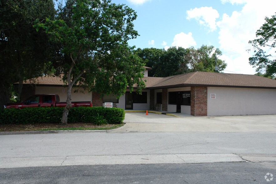 More Photos Of 2209 S French Ave, Sanford Medical For Lease